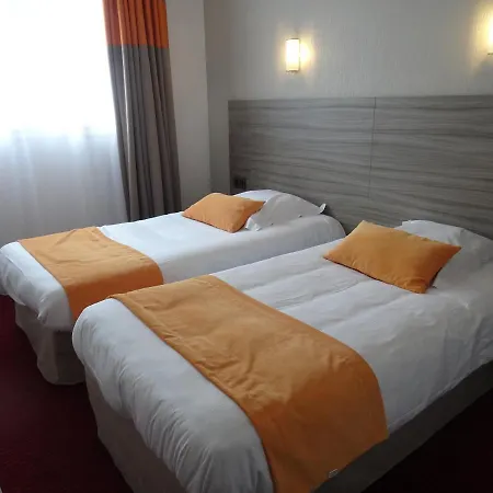 Hotel The Originals City, Ker Izel,